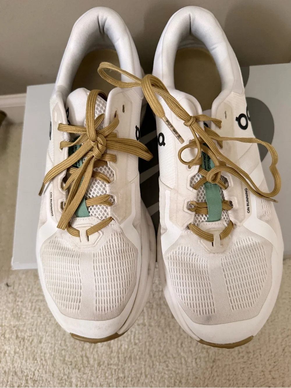 On Running Cloudrunner White/Green Running Shoes Men’s Size 10 - Picture 2 of 4